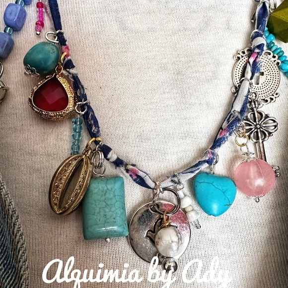 Alquimia Blue and Pink Charm Necklace Bohemian Style turquoise - Picture 3 of 9